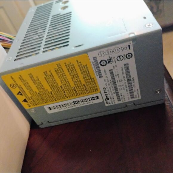 Chiefmax 550W Switching Power Supply - Picture 6 of 6